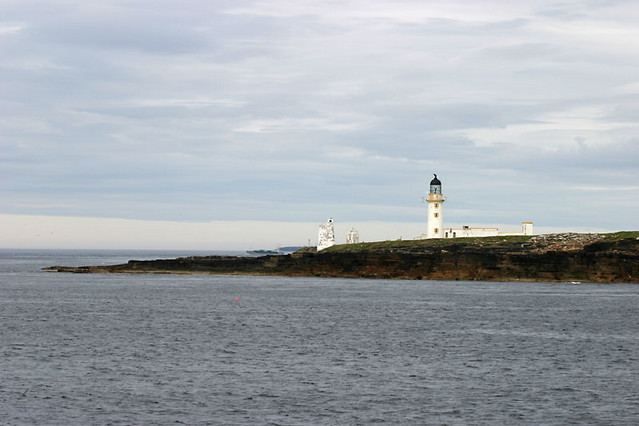 Highlands Stroma Lighthouse Photo / Picture / Image : Island of Stroma ...